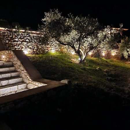 Focalion Castle Luxury Suites Pyrgos Dirou Экстерьер фото