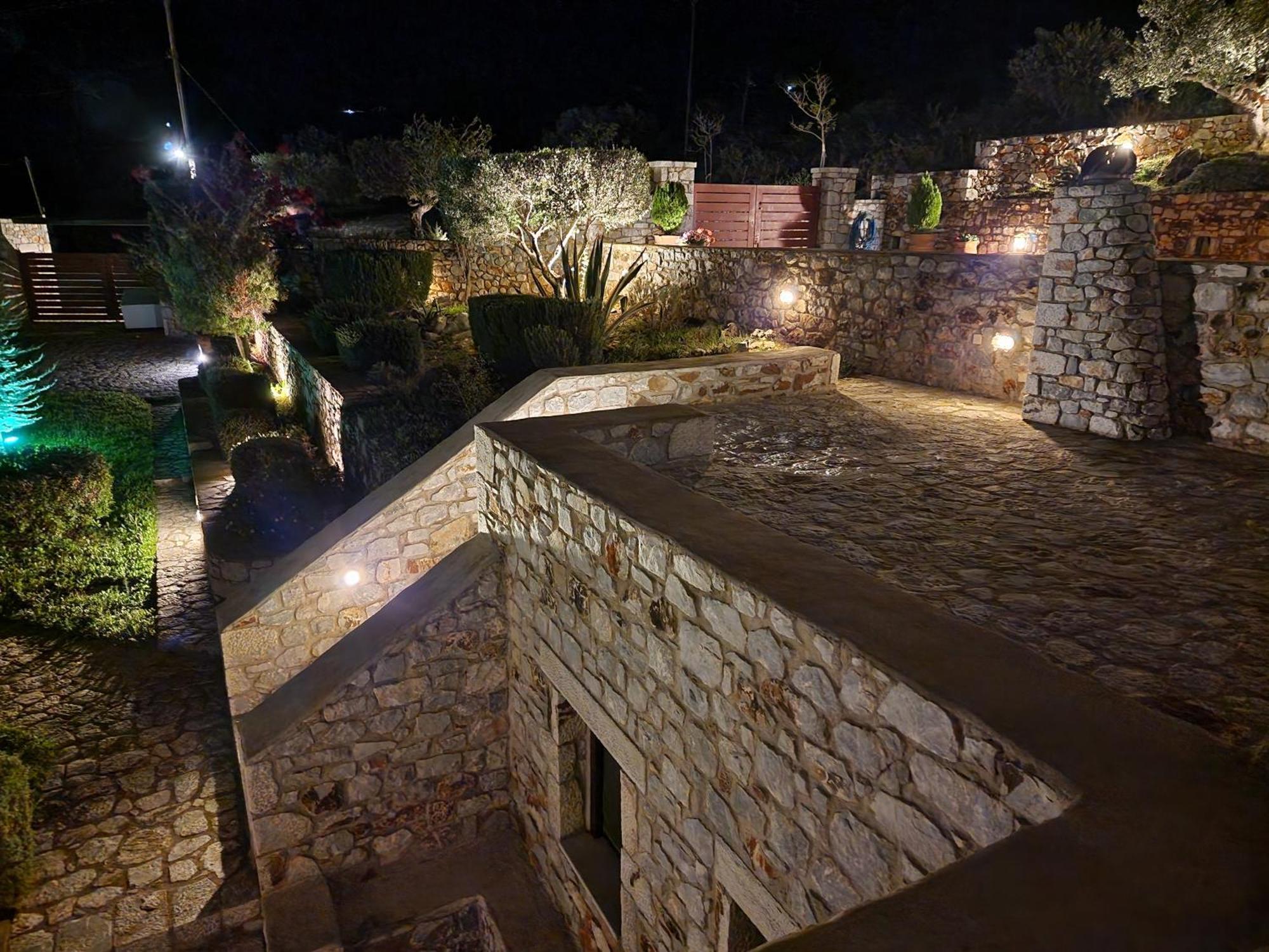 Focalion Castle Luxury Suites Pyrgos Dirou Экстерьер фото
