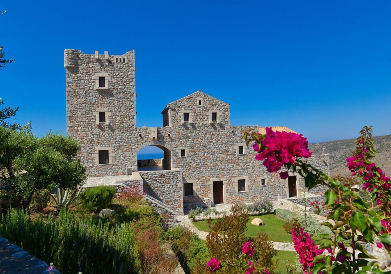 Focalion Castle Luxury Suites Pyrgos Dirou Экстерьер фото