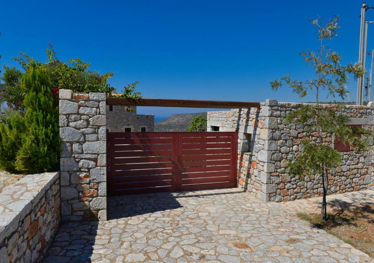 Focalion Castle Luxury Suites Pyrgos Dirou Экстерьер фото