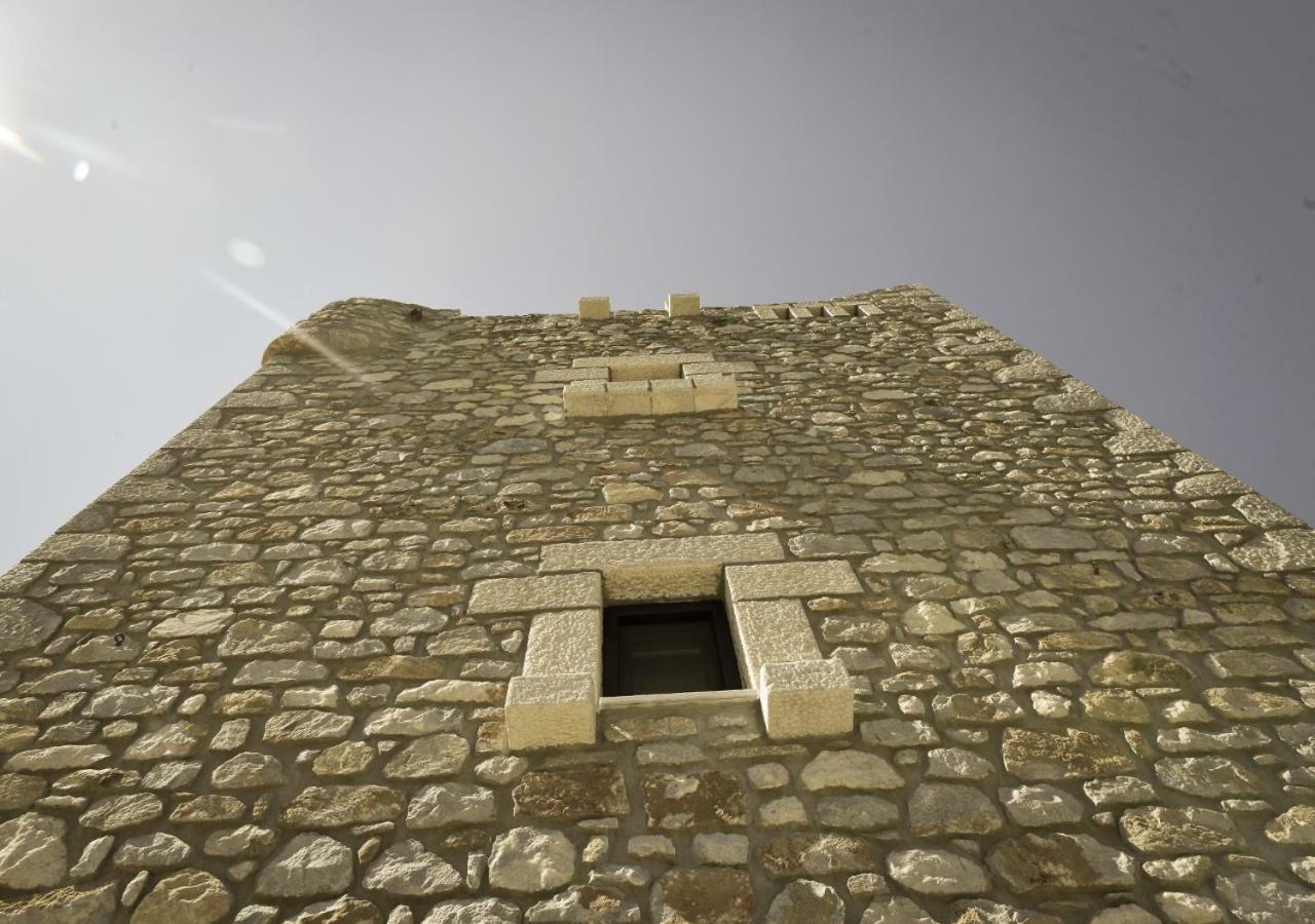 Focalion Castle Luxury Suites Pyrgos Dirou Экстерьер фото