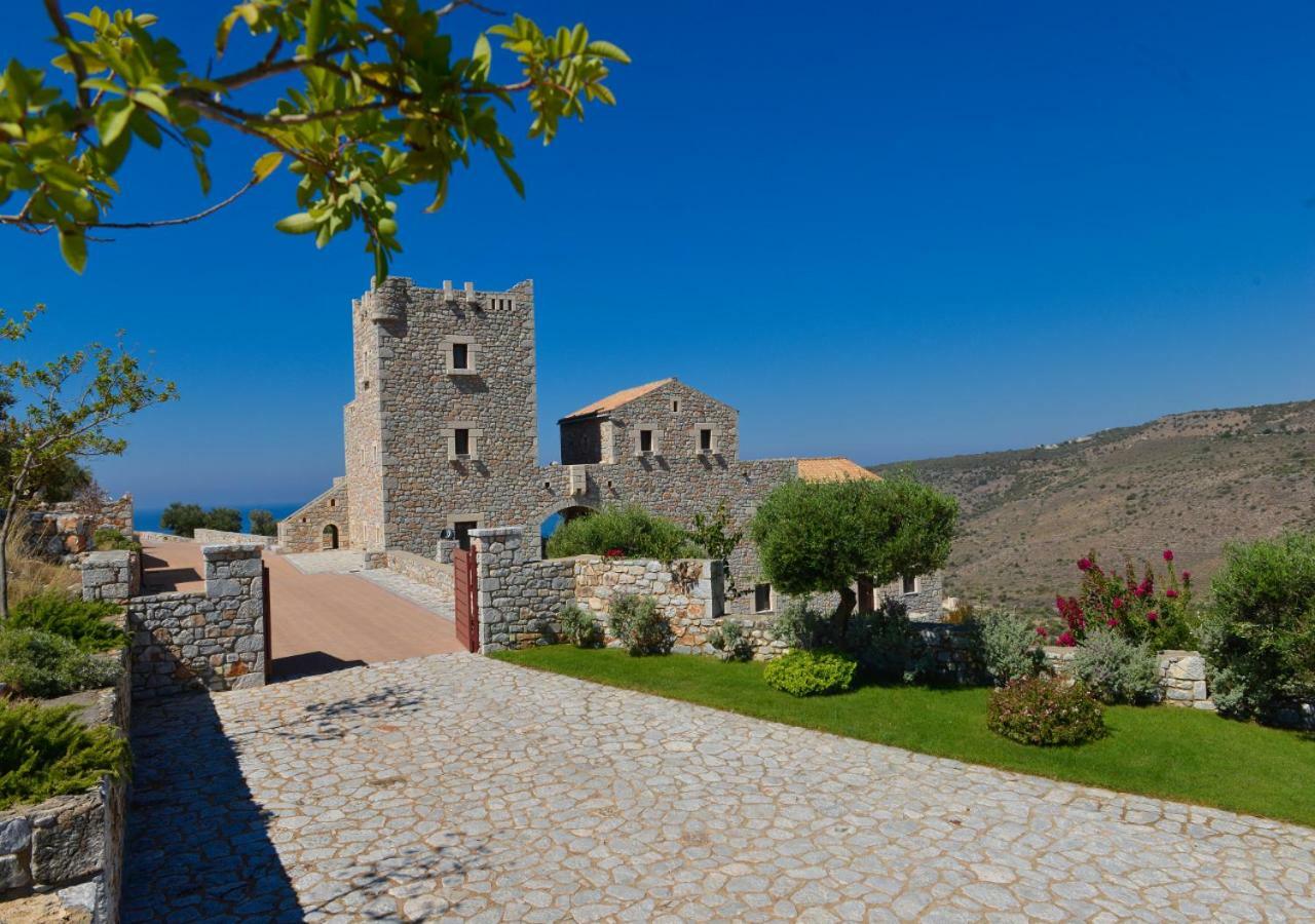 Focalion Castle Luxury Suites Pyrgos Dirou Экстерьер фото