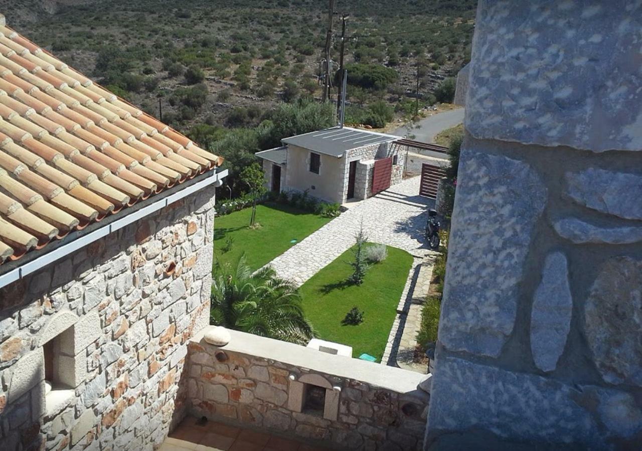 Focalion Castle Luxury Suites Pyrgos Dirou Экстерьер фото