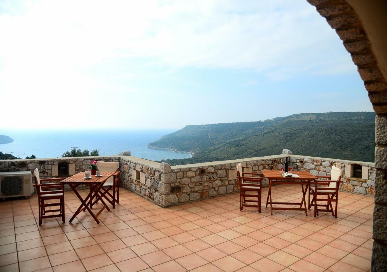 Focalion Castle Luxury Suites Pyrgos Dirou Экстерьер фото